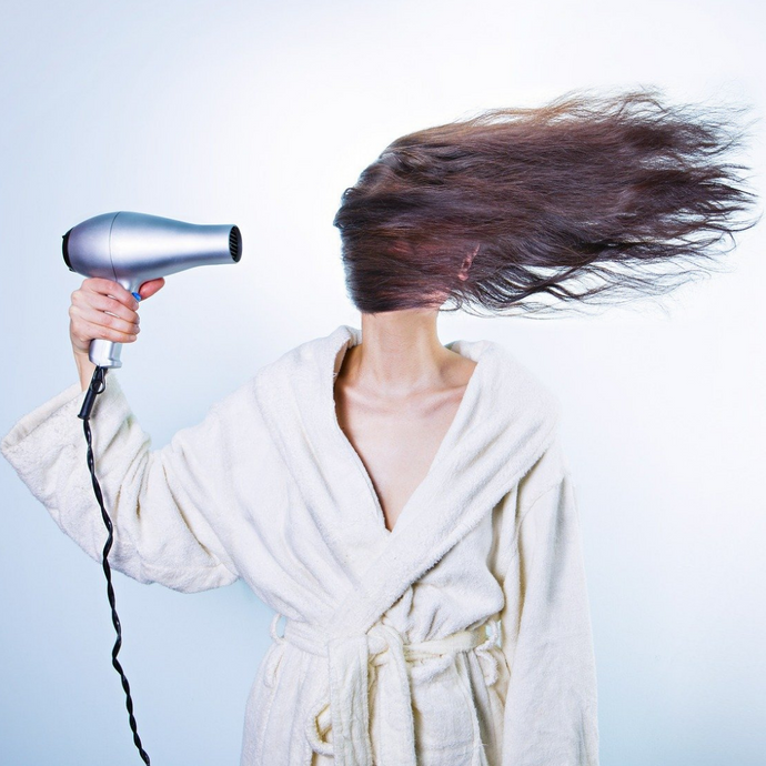 7 Reasons for Hair Loss and How You Can Stop it